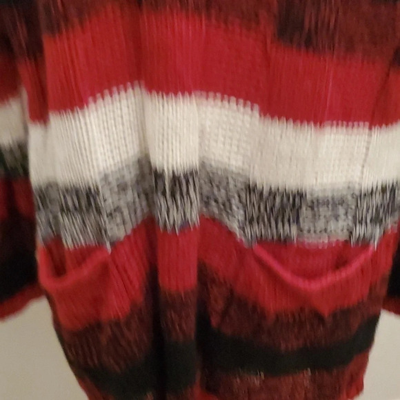 NWT Bobbie Brooks  Long Sweater top size 3x - Picture 2 of 6